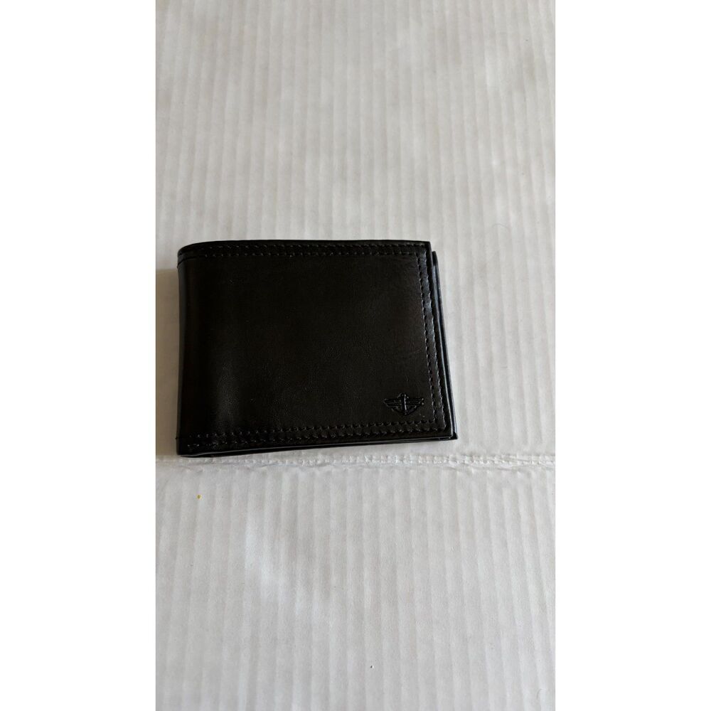Dockers Men's Black Bifold Wallet Embossed Wing Logo ID Window Card Slots